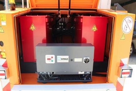 Battery Mobile Roll Packer