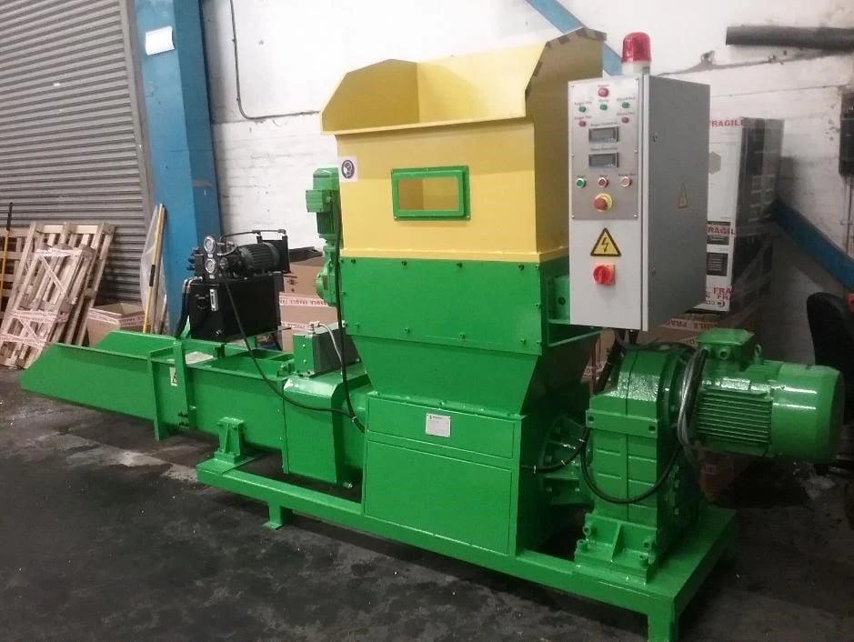 Cropped-and-Compressed-Machine-in-Position-2-L-W-Cole-KJ